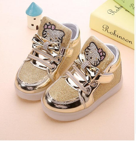 Fashion Kids LED Glowing sneakers New Spring Colorful flashing Led Light Girls children Casual Shoes Stars Boys Shoe with Lights