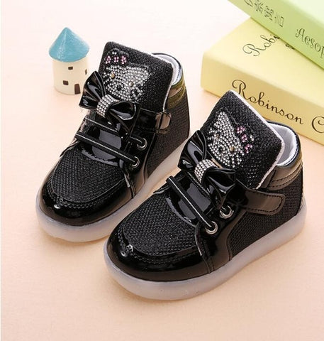 Fashion Kids LED Glowing sneakers New Spring Colorful flashing Led Light Girls children Casual Shoes Stars Boys Shoe with Lights